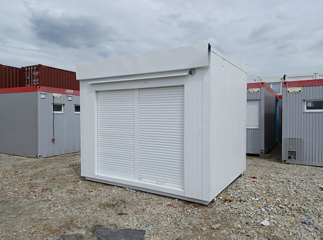 Contenedor Bar 3,5 × 3,03 m – Persiana Frontal & Puerta Trasera, Listo para Servir – Contenedores AGRICOLA ESVA
