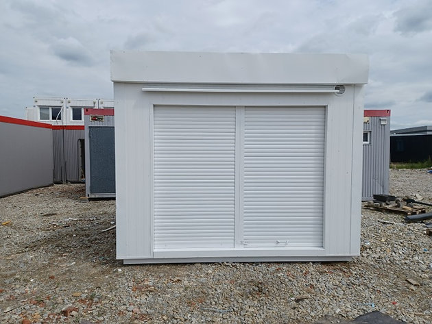 Contenedor Bar 3,5 × 3,03 m – Persiana Frontal & Puerta Trasera, Listo para Servir – Contenedores AGRICOLA ESVA (imagen 5)