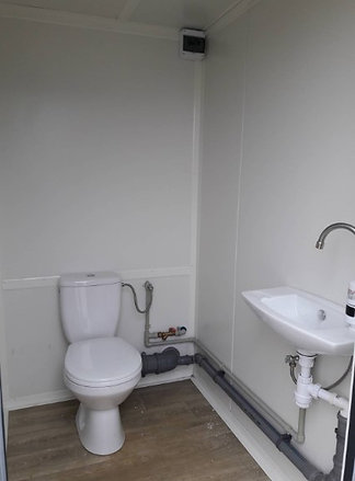 Módulo Sanitario 1 × WC – 130 × 176 × 224 cm – Contenedores AGRICOLA ESVA (foto 5)