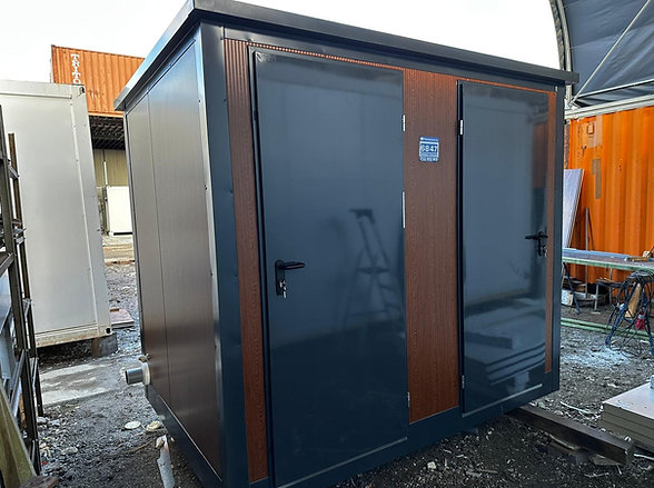 Contenedor Sanitario 2 Cabinas (243 × 174 × 246 cm) – Doble WC Autónomo para Obras y Eventos – Contenedores AGRICOLA ESVA