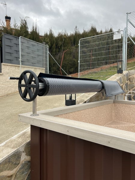 contenedor de 20 pies transformado en piscina – Piscinas AGRICOLA ESVA (imagen 9)