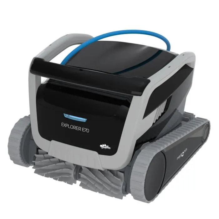 Dolphin Explorer E70, Máximo rendimiento de limpieza, Fondo, paredes y línea de flotación, hasta 15 metros – Piscinas AGRICOLA ESVA