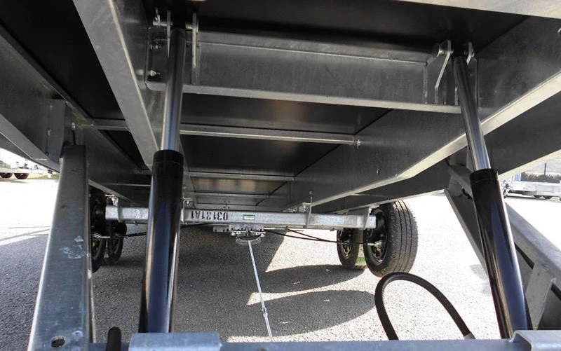 Remolque de plataforma LIDER con ruedas debajo – PTAC: 3500 kg – 2 ejes con freno – 506 x 215 cm – AGRICOLA ESVA (imagen 7)