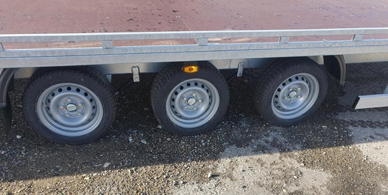 Plataforma fija + rampas Boro ATLAS 6m x 2m 3500KG 3 ejes – AGRICOLA ESVA (imagen 5)